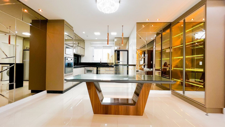 Imagem Apartamento com 3 Quartos à Venda, 128 m² em Centro - Balneário Camboriú