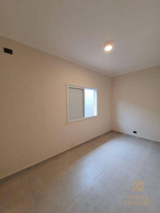Imagem Casa com 2 Quartos à Venda, 74 m² em Caiçara - Praia Grande