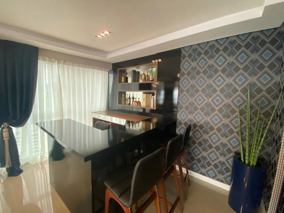 Imagem Apartamento com 4 Quartos à Venda, 208 m² em Meia Praia - Itapema