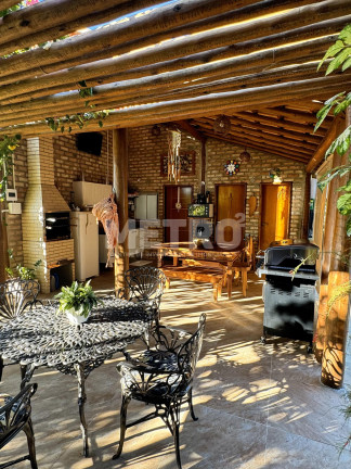 Imagem Casa com 3 Quartos à Venda, 220 m² em Estrada Da Tapera - Petrolina