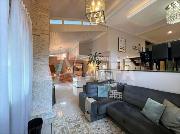 Imagem Casa com 4 Quartos à Venda, 828 m² em Vila Santo Antônio - Cotia Imagem Casa com 4 Quartos à Venda, 828 m² em Vila Santo Antônio - Cotia