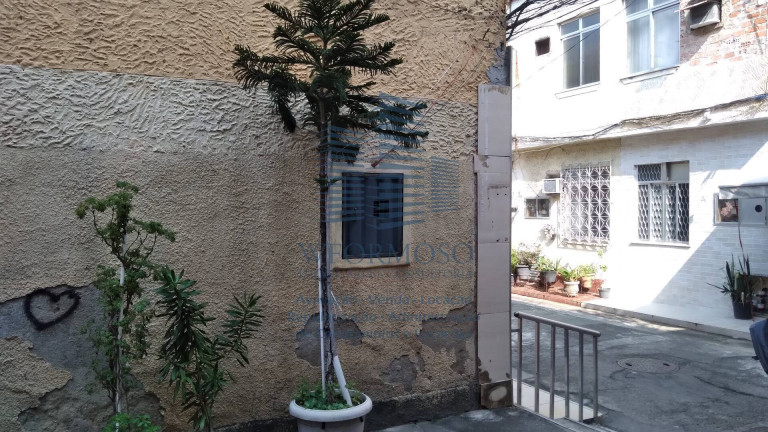 Imagem Casa com 2 Quartos à Venda, 32 m² em São Cristóvão - Rio De Janeiro