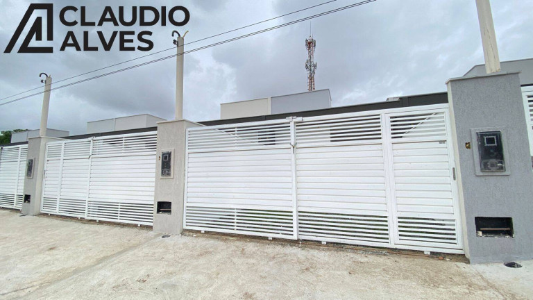 Casa com 2 Quartos à Venda, 75 m² em Parque Ipê - Feira De Santana