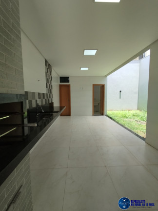 Imagem Casa com 3 Quartos à Venda, 210 m² em Jardim Atlântico - Goiânia