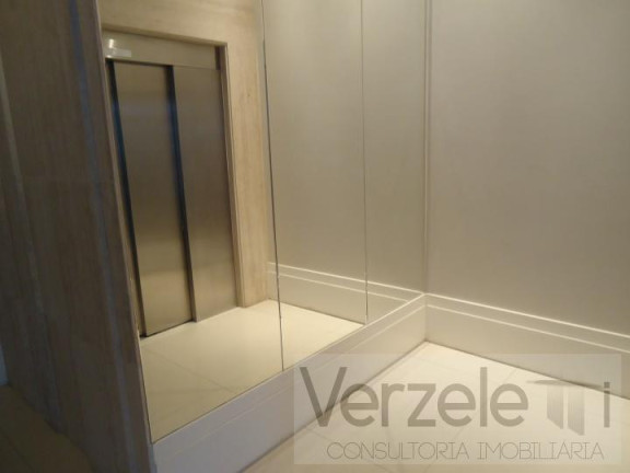 Imagem Apartamento com 4 Quartos à Venda, 200 m² em Centro - Balneário Camboriú Imagem Apartamento com 4 Quartos à Venda, 200 m² em Centro - Balneário Camboriú