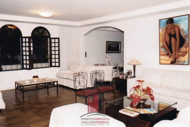 Imagem Casa com 4 Quartos à Venda, 330 m² em Hipodrómo - Recife Imagem Casa com 4 Quartos à Venda, 330 m² em Hipodrómo - Recife