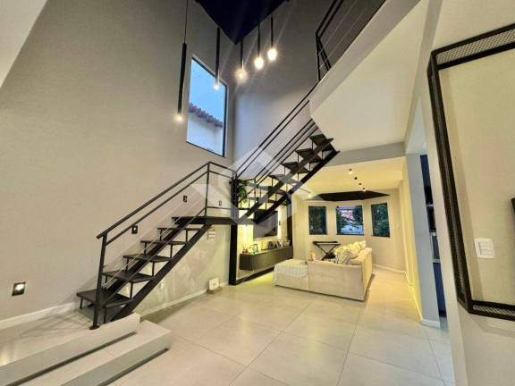 Imagem Casa com 5 Quartos à Venda, 450 m² em Itaipu - Niterói Imagem Casa com 5 Quartos à Venda, 450 m² em Itaipu - Niterói