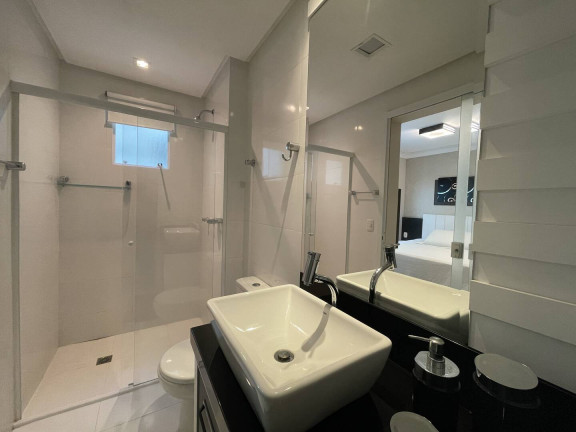 Imagem Apartamento com 4 Quartos à Venda, 195 m² em Meia Praia - Itapema