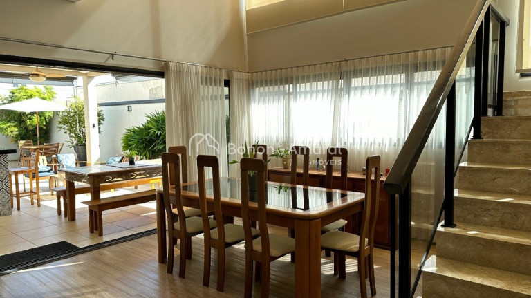 Imagem Casa de Condomínio com 4 Quartos à Venda, 360 m² em Swiss Park - Campinas Imagem Casa de Condomínio com 4 Quartos à Venda, 360 m² em Swiss Park - Campinas