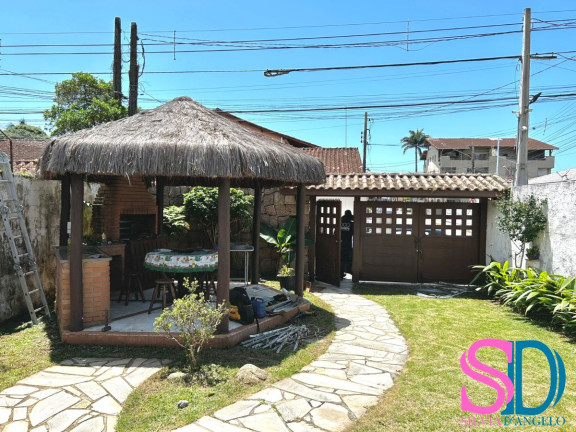 Imagem Casa com 5 Quartos à Venda, 140 m² em Centro - Ubatuba Imagem Casa com 5 Quartos à Venda, 140 m² em Centro - Ubatuba