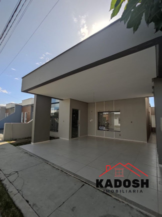 Casa com 3 Quartos à Venda, 150 m² em Registro - Feira De Santana