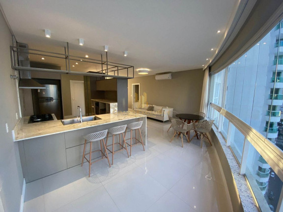Imagem Apartamento com 3 Quartos à Venda, 134 m² em Centro - Balneário Camboriú Imagem Apartamento com 3 Quartos à Venda, 134 m² em Centro - Balneário Camboriú