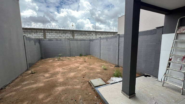 Imagem Apartamento com 3 Quartos à Venda, 200 m² em Papagaio - Feira De Santana