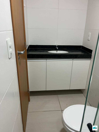 Imagem Apartamento com 3 Quartos para Alugar, 85 m²