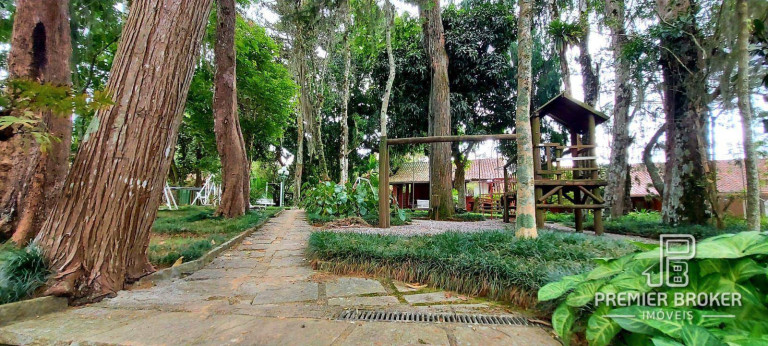Imagem Casa com 4 Quartos à Venda, 173 m² em Alto - Teresópolis Imagem Casa com 4 Quartos à Venda, 173 m² em Alto - Teresópolis