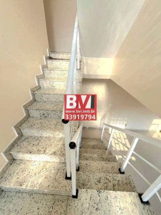 Imagem Casa com 2 Quartos à Venda, 160 m² em Jardim América - Rio De Janeiro Imagem Casa com 2 Quartos à Venda, 160 m² em Jardim América - Rio De Janeiro