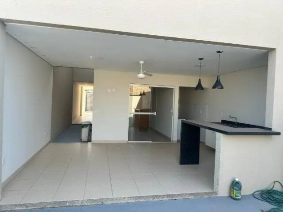 Imagem Casa com 3 Quartos à Venda, em Santa Cruz - Cuiabá Imagem Casa com 3 Quartos à Venda, em Santa Cruz - Cuiabá