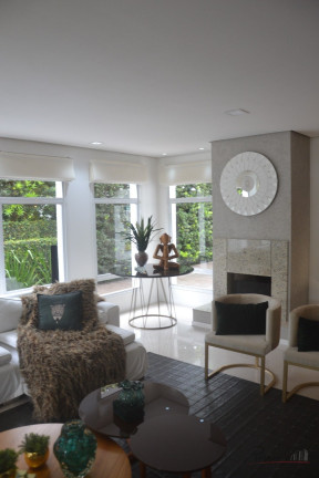 Imagem Casa com 4 Quartos à Venda, 306 m² em Jurerê - Florianópolis Imagem Casa com 4 Quartos à Venda, 306 m² em Jurerê - Florianópolis