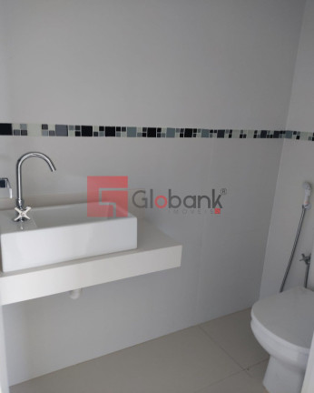 Imagem Imóvel com 4 Quartos à Venda, 240 m² em Ibituruna - Montes Claros
