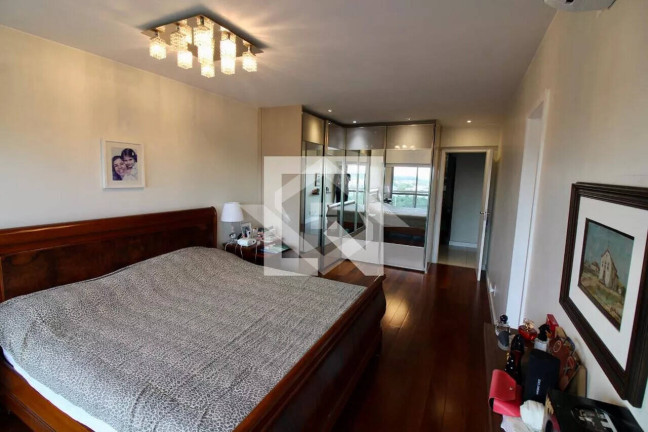 Imagem Apartamento com 5 Quartos à Venda, 206 m² em Barra Da Tijuca - Rio De Janeiro