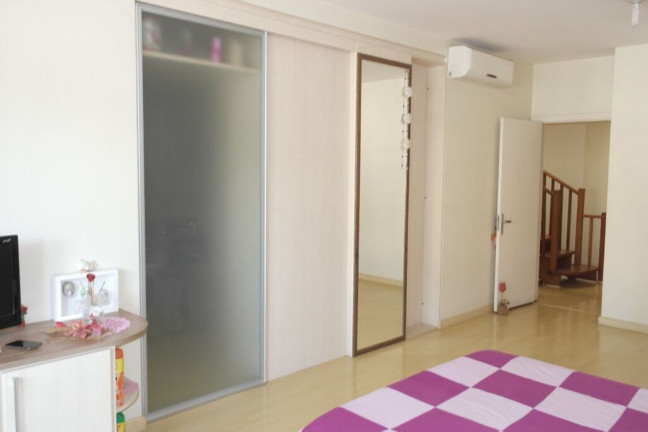 Imagem Imóvel com 3 Quartos à Venda, em Jardim Itu - Porto Alegre Imagem Imóvel com 3 Quartos à Venda, em Jardim Itu - Porto Alegre