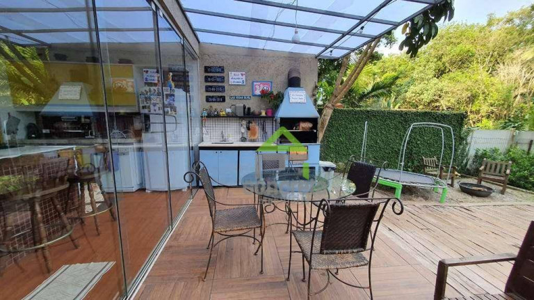 Imagem Casa com 3 Quartos à Venda, 307 m² em Granja Viana - Cotia