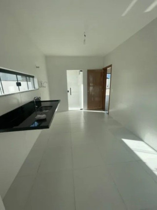 Imagem Casa com 4 Quartos à Venda, 180 m² em Barra Do Jacuípe - Camaçari