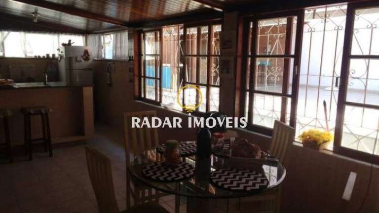 Imagem Casa com 3 Quartos à Venda, 458 m² em Boqueirão - São Pedro Da Aldeia
