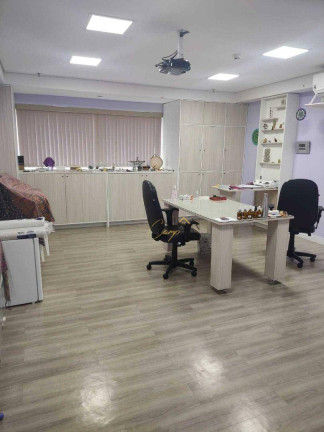 Sala Comercial à Venda, 38 m² em Vila Itapura - Campinas