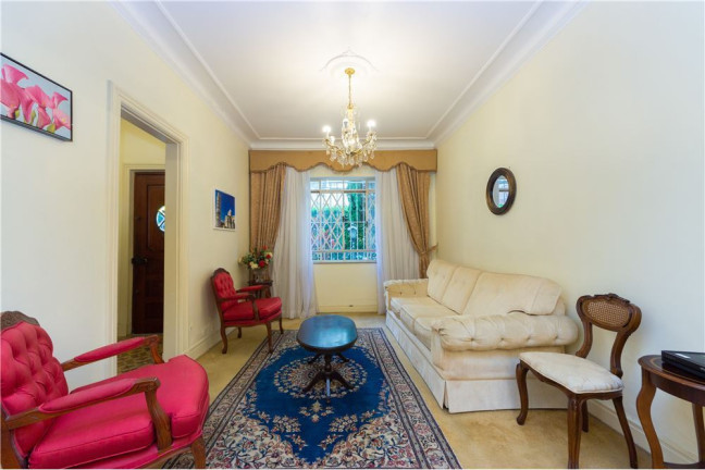 Imagem Casa com 4 Quartos à Venda, em Paraíso - São Paulo Imagem Casa com 4 Quartos à Venda, em Paraíso - São Paulo