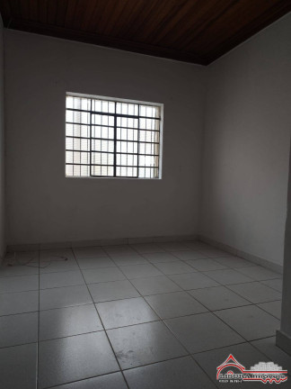 Imagem Casa com 3 Quartos para Alugar,  em Centro - Jacareí