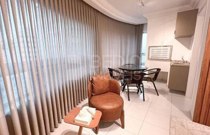 Imagem Apartamento com 3 Quartos à Venda, 110 m² em Centro - Balneário Camboriú