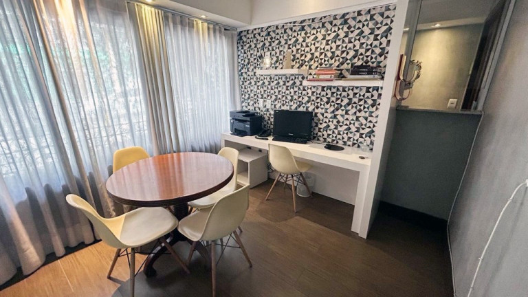 Imagem Apartamento com 2 Quartos à Venda, 49 m² em Moinhos De Vento - Porto Alegre Imagem Apartamento com 2 Quartos à Venda, 49 m² em Moinhos De Vento - Porto Alegre
