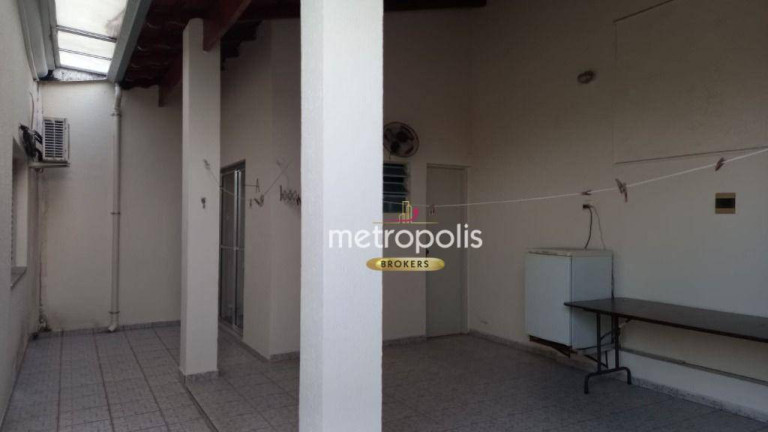 Imagem Casa com 3 Quartos à Venda, 310 m² em Jardim - Santo André