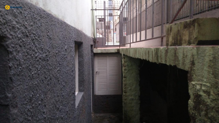 Imagem Casa com 6 Quartos à Venda, 309 m² em Centro - Florianópolis Imagem Casa com 6 Quartos à Venda, 309 m² em Centro - Florianópolis