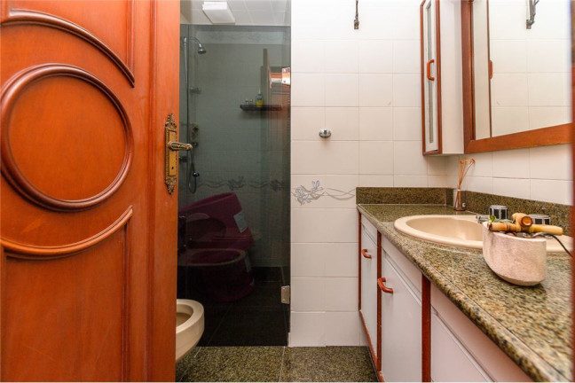 Imagem Casa com 5 Quartos à Venda, 352 m² em Saúde - São Paulo Imagem Casa com 5 Quartos à Venda, 352 m² em Saúde - São Paulo