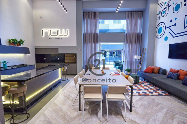 Imagem Imóvel com 3 Quartos à Venda, 132 m² em Estreito - Florianópolis Imagem Imóvel com 3 Quartos à Venda, 132 m² em Estreito - Florianópolis