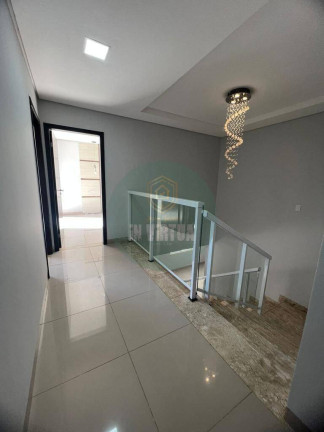 Imagem Sobrado com 4 Quartos para Alugar,  em Condomínio Flor Do Cerrado - Cuiabá