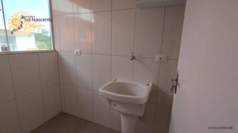 Imagem Casa de Vila com 2 Quartos à Venda, 53 m² em Indaiá - Bertioga