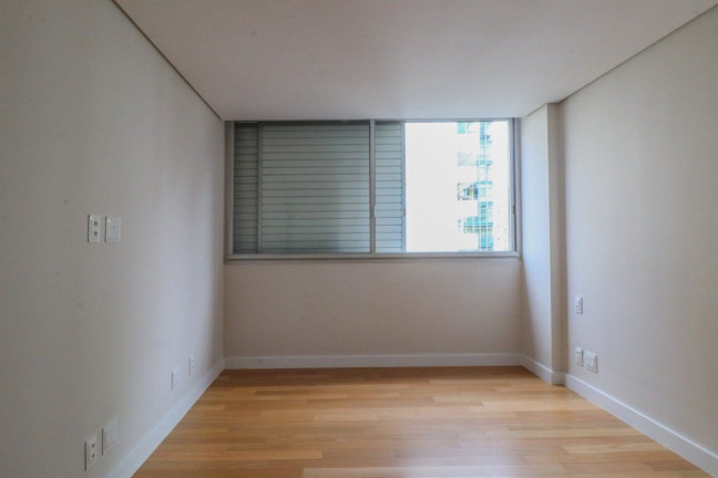 Imagem Apartamento com 4 Quartos à Venda, 260 m² em Higienópolis - São Paulo Imagem Apartamento com 4 Quartos à Venda, 260 m² em Higienópolis - São Paulo