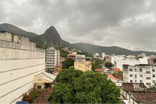 Imagem Apartamento com 2 Quartos à Venda, 79 m² em Grajaú - Rio De Janeiro Imagem Apartamento com 2 Quartos à Venda, 79 m² em Grajaú - Rio De Janeiro