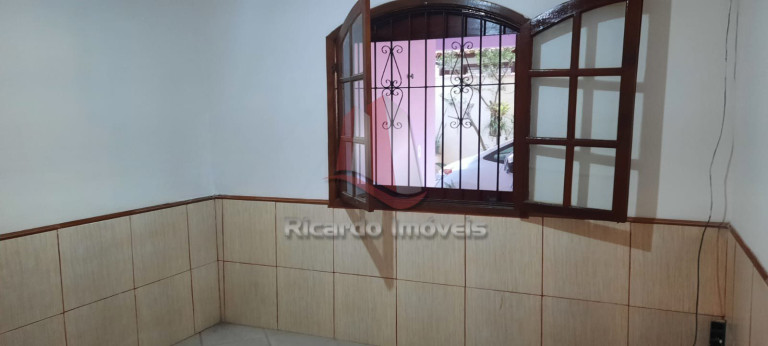 Imagem Imóvel com 2 Quartos à Venda, 80 m² em Peró - Cabo Frio