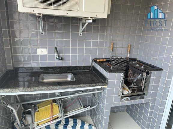 Imagem Apartamento com 2 Quartos à Venda, 82 m² em Ocian - Praia Grande