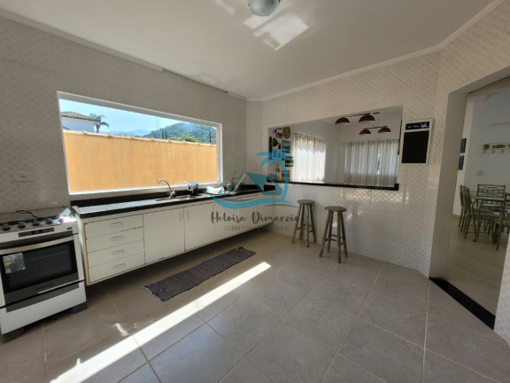 Imagem Casa de Condomínio com 4 Quartos à Venda, 312 m² em Horto Florestal - Ubatuba