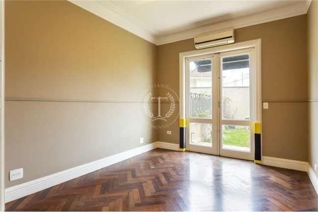 Imagem Casa com 4 Quartos à Venda, 388 m² em Jardim Panorama - São Paulo