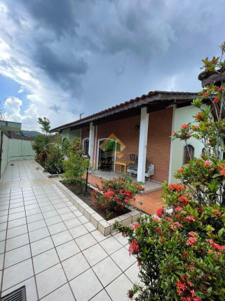 Imagem Casa com 3 Quartos à Venda, 214 m² em Barra Da Lagoa - Ubatuba Imagem Casa com 3 Quartos à Venda, 214 m² em Barra Da Lagoa - Ubatuba