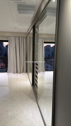 Imagem Cobertura com 3 Quartos à Venda, 203 m² em Cerqueira César - São Paulo