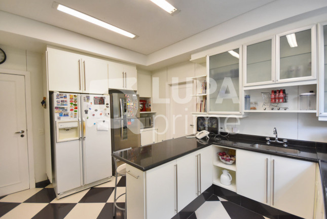 Imagem Casa com 4 Quartos à Venda, 500 m² em Fazenda Morumbi - São Paulo Imagem Casa com 4 Quartos à Venda, 500 m² em Fazenda Morumbi - São Paulo