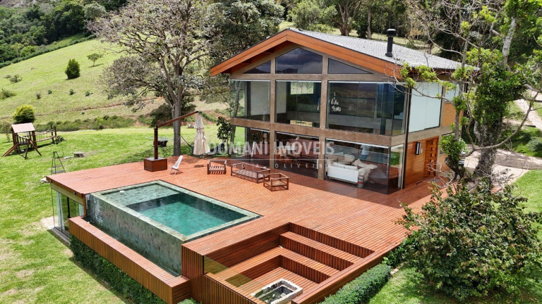 Imagem Casa com 3 Quartos à Venda, 400 m² em Região De São Bento Do Sapucaí - São Bento Do Sapucaí Imagem Casa com 3 Quartos à Venda, 400 m² em Região De São Bento Do Sapucaí - São Bento Do Sapucaí