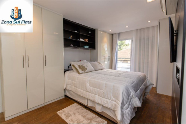 Imagem Casa com 2 Quartos à Venda, 166 m² em Vila Sofia - São Paulo Imagem Casa com 2 Quartos à Venda, 166 m² em Vila Sofia - São Paulo